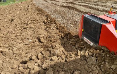 broyage de terres agricoles
